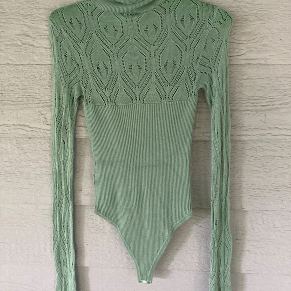 Mint green small Intimately Free People turtleneck bodysuit. - Picture 2 of 6